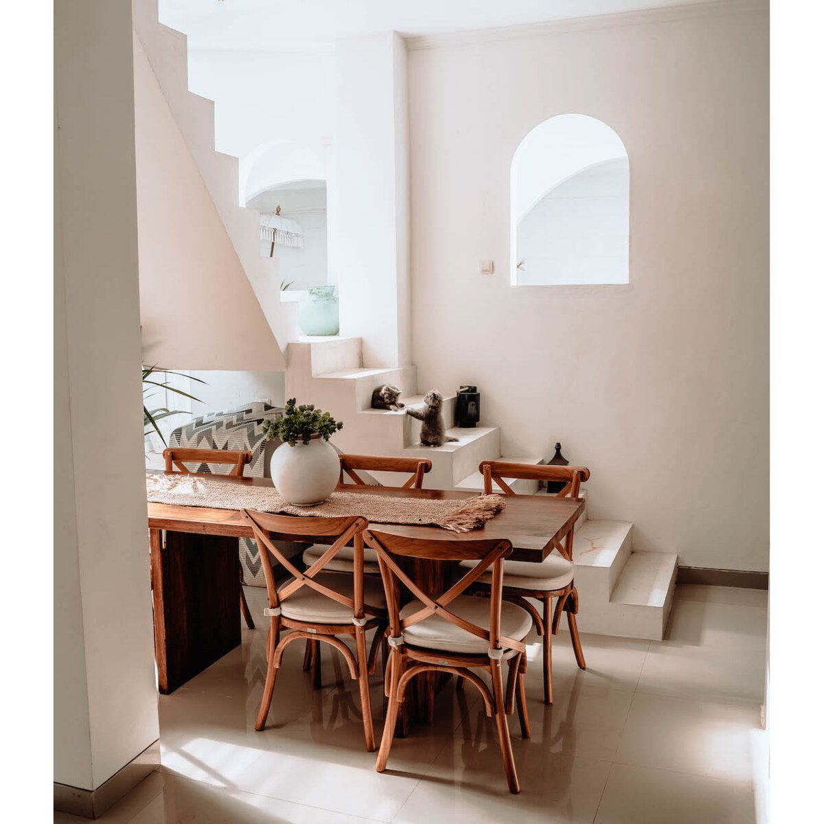 TEAKOWE KRZESŁO TIKA