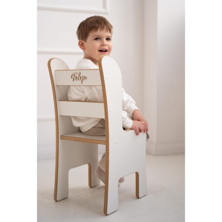 Krzesełko dla dziecka Z IMIENIEM