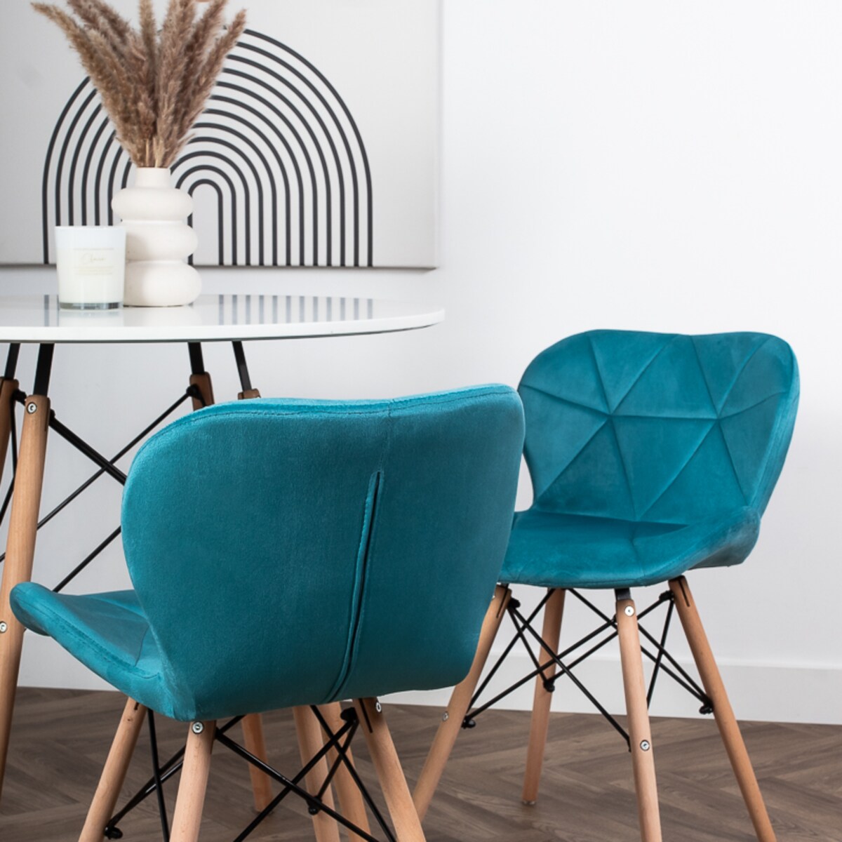 Krzesło tapicerowane welurowe skandynawskie pikowane nowoczesne