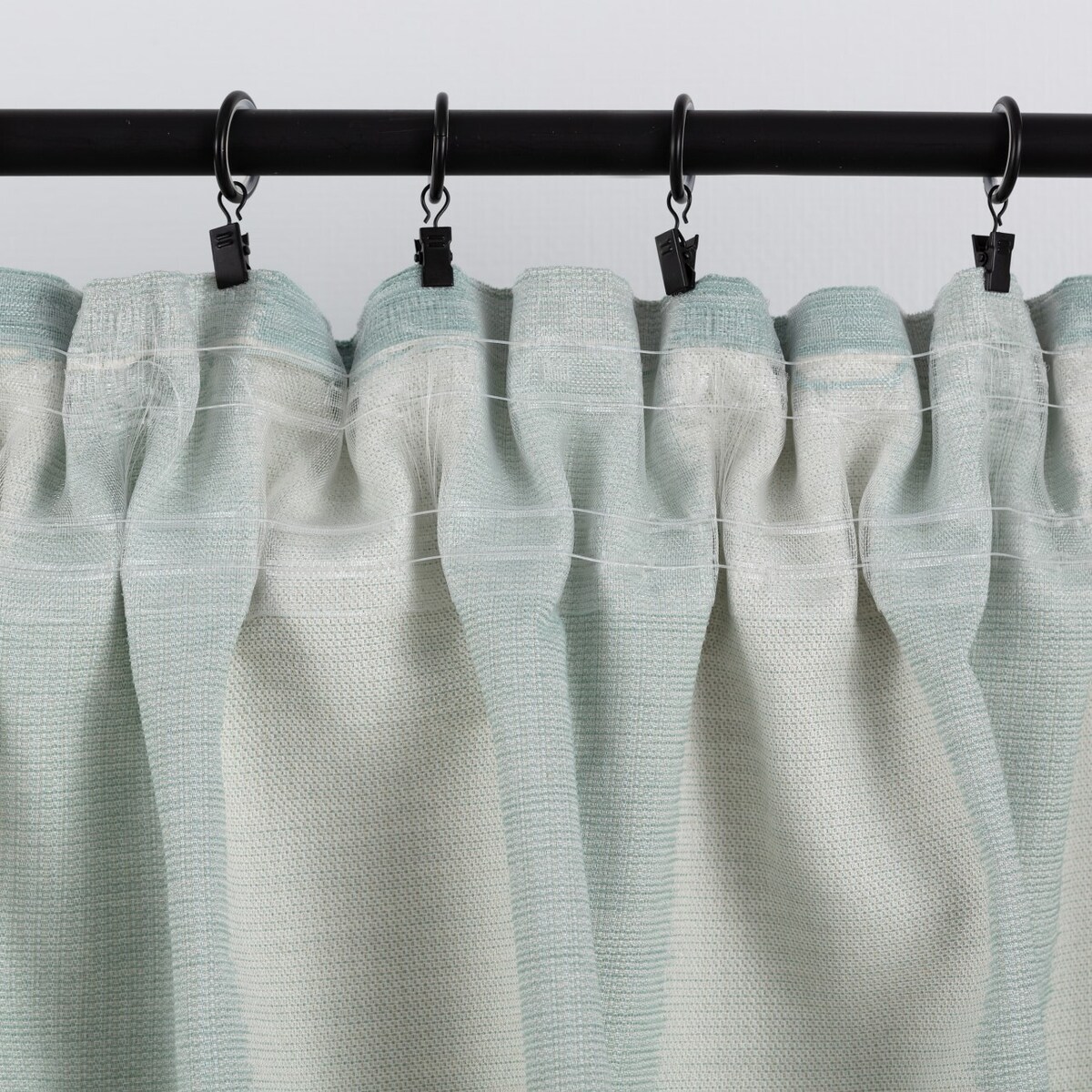 Zasłona BASIC na taśmie marszczącej 130x280 cm miętowy 1szt. 130x280 turkusowy