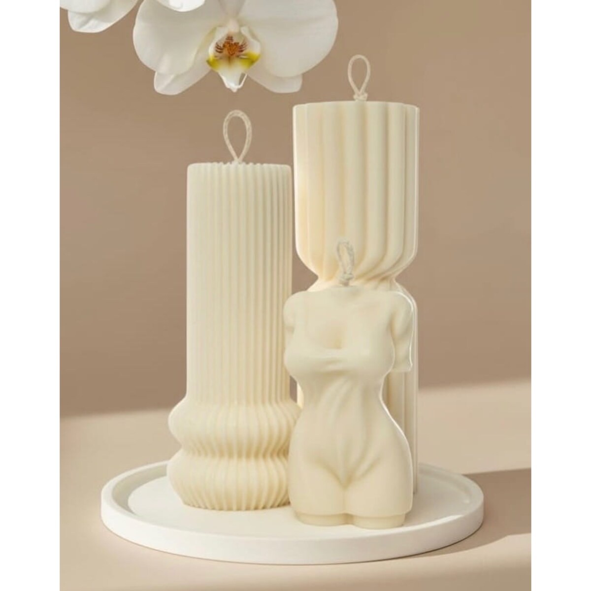 Zestaw świec sojowych „Ana” z dekoracyjną tacą – stylowy prezent dla kobiet + torba prezentowa w zestawie