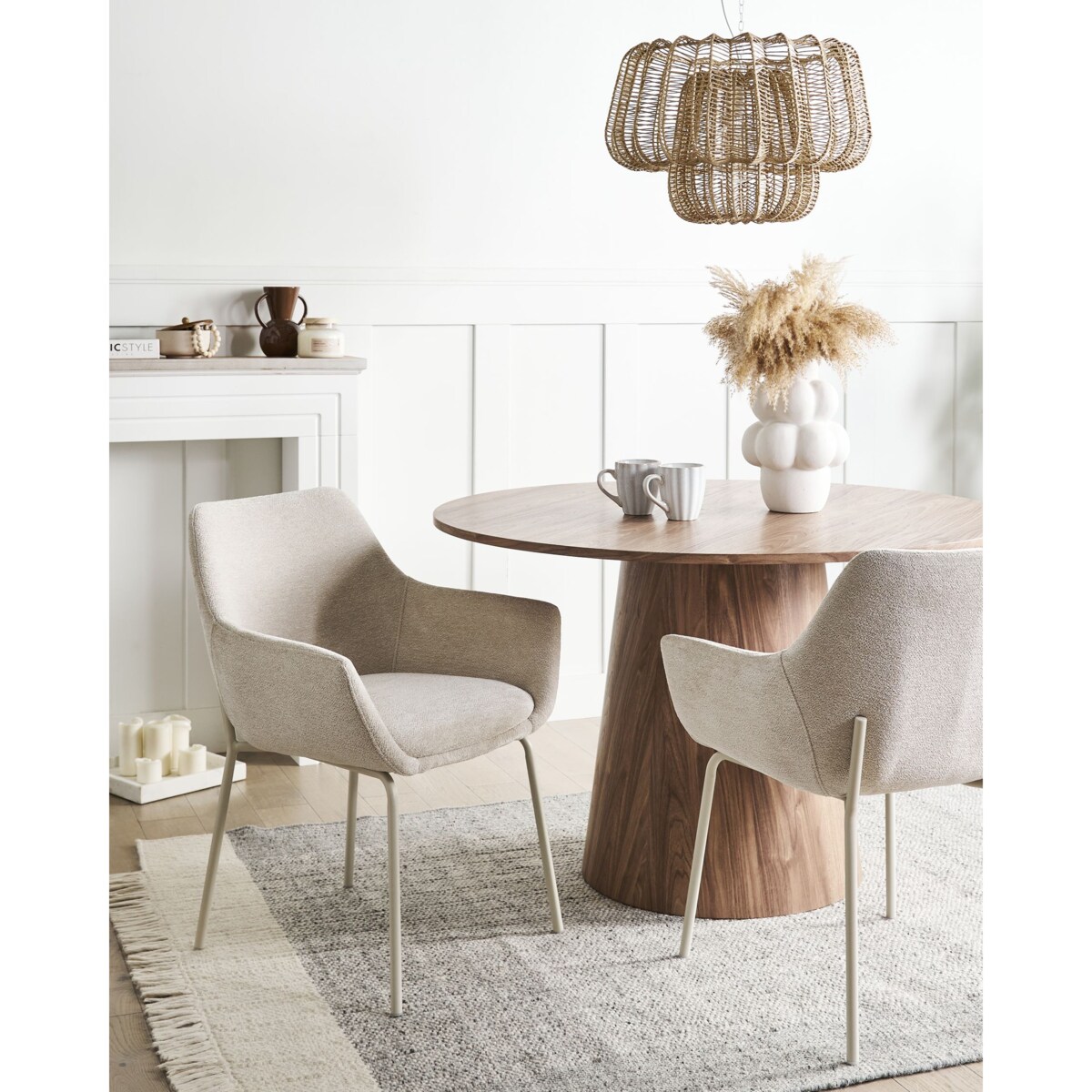 Zestaw 2 krzeseł do jadalni BOWDON Szenil Jasnobeżowy