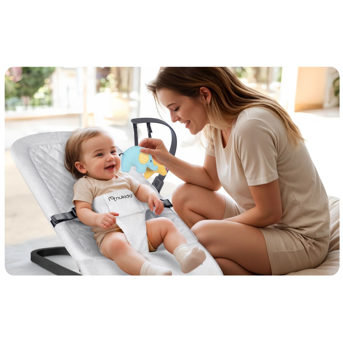 Leżaczek bujany z zabawkami składany bujaczek kołyska Nukido