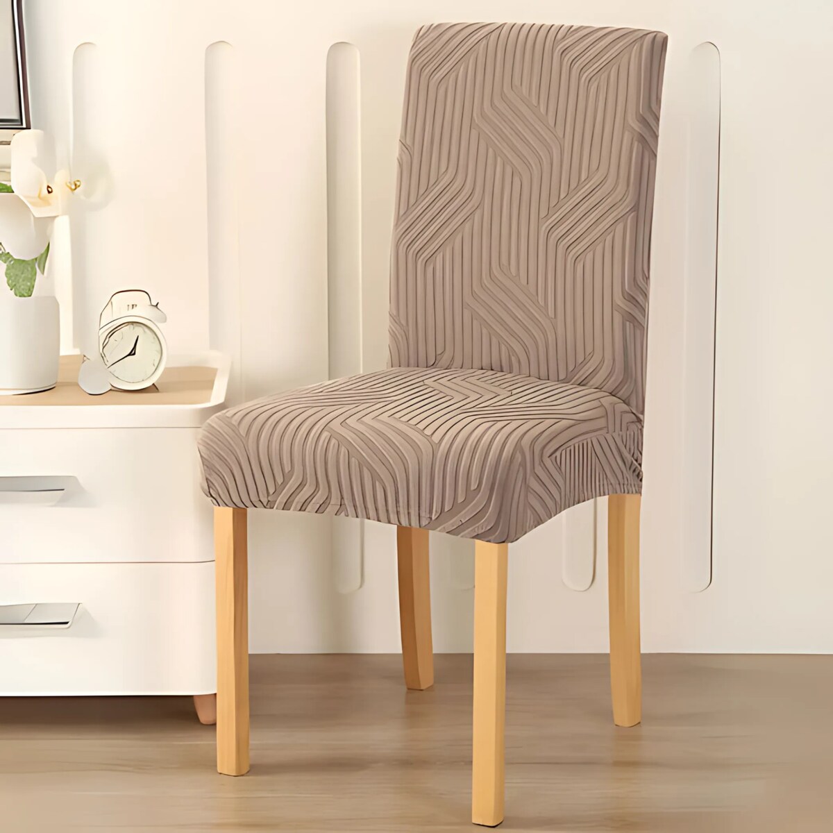 POKROWIEC NA KRZESŁO BEŻ CAPPUCCINO ŻAKARD WARKOCZ [10-Z8-CP]