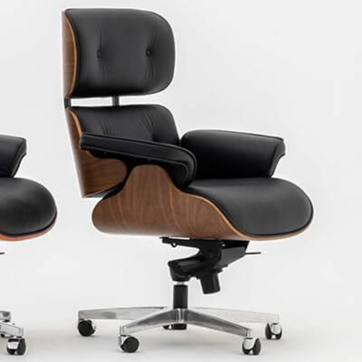 Regulowany fotel Lounge KH1501100156 Gubernator czarny orzech do biura