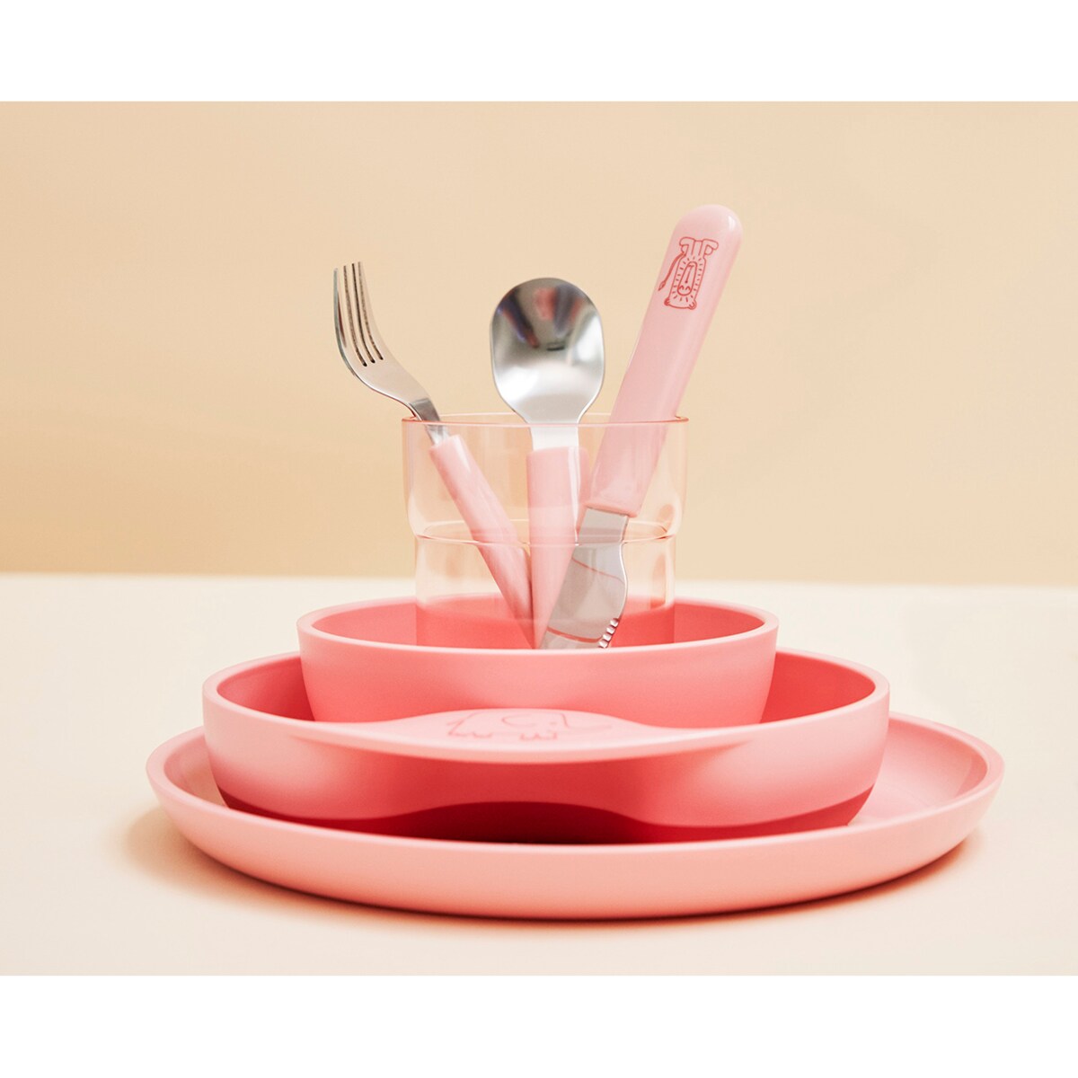 Talerzyk do karmienia Mio Deep Pink 108002078400