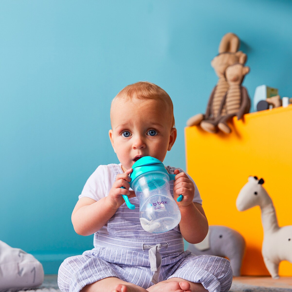 Bidon dla dzieci ze słomką 240 ml - kubek niekapek lazurowy, b.box