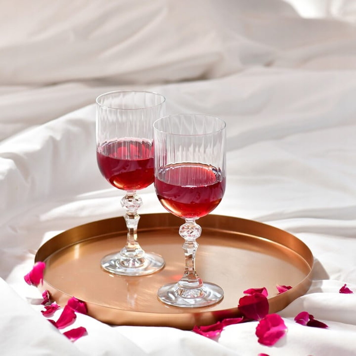 Kieliszki do Wina Paris Krosno 4 szt 300 ml Eleganckie na Tłoczonej Nodze