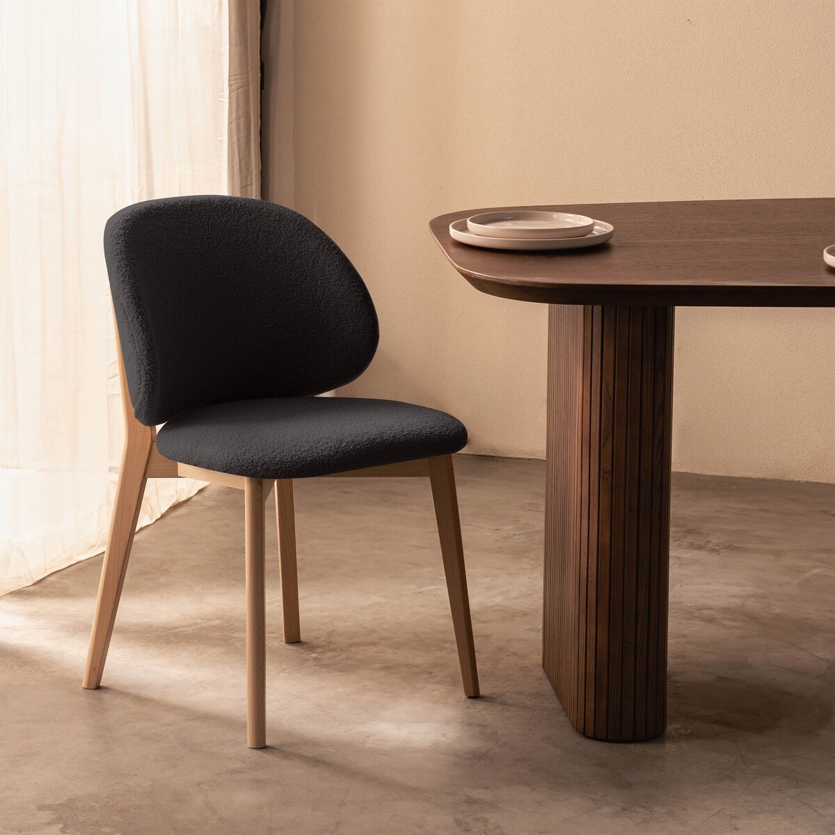 Krzesło SELMA -V czarne/buk/boucle 79x48x48 cm