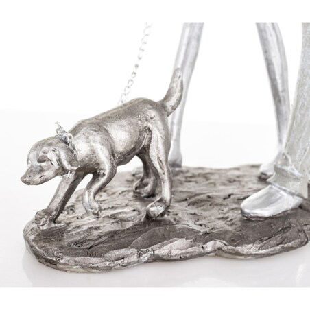 Dekoracja - figurka 26,5x10x18 cm PARA - spacer z psem