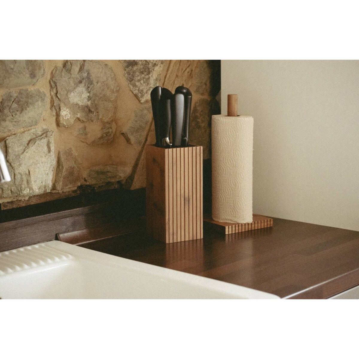 Bambusowy stojak na noże MERA