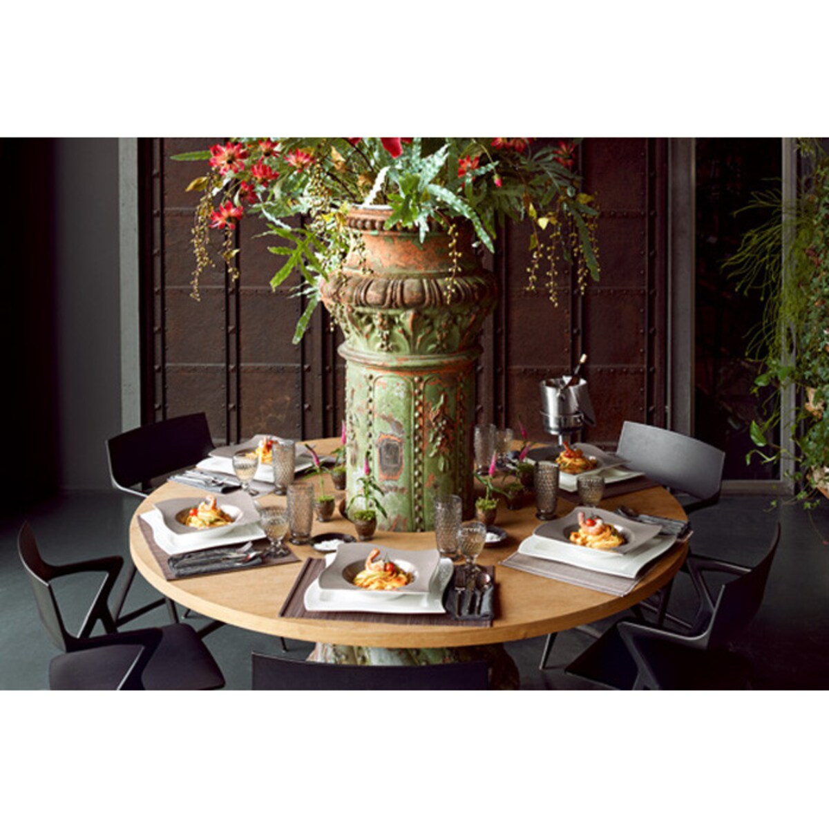 Talerz głęboki do makaronów NewWave Stone, Villeroy & Boch