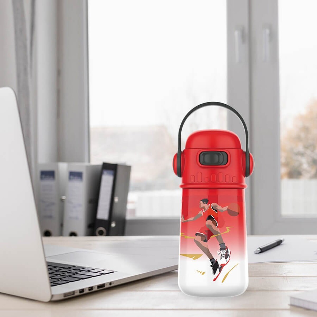 Kubek termiczny dla dzieci dziecka z ustnikiem 400ml koszykarz MAESTRO MR-1644-B