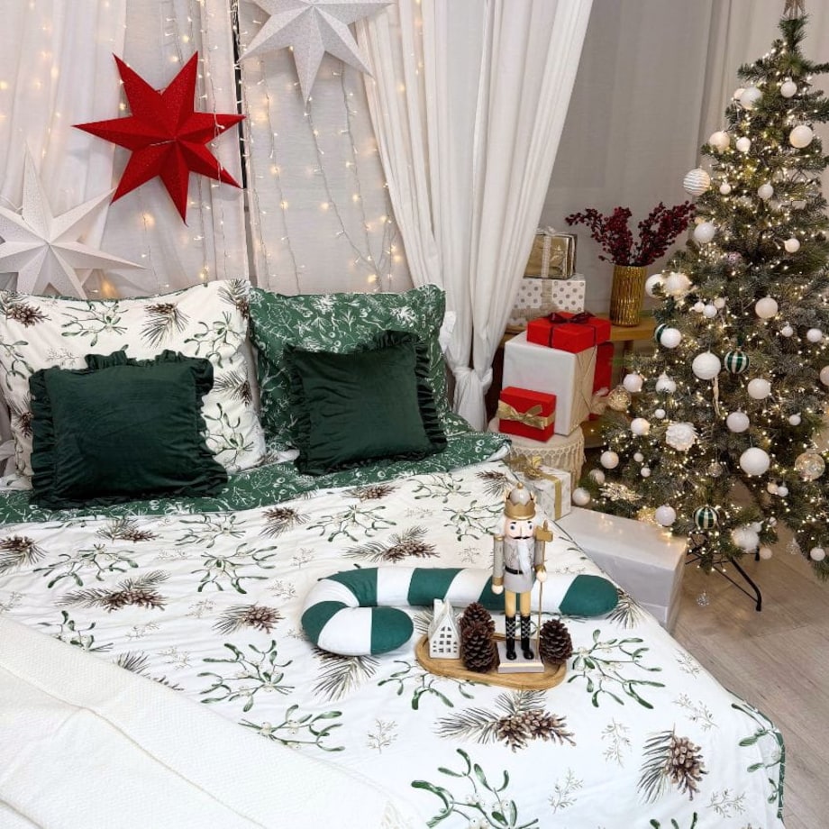 Pościel bawełniana świąteczna 200x220 DWUSTRONNA BIAŁO - ZIELONA ZIMOWY LAS