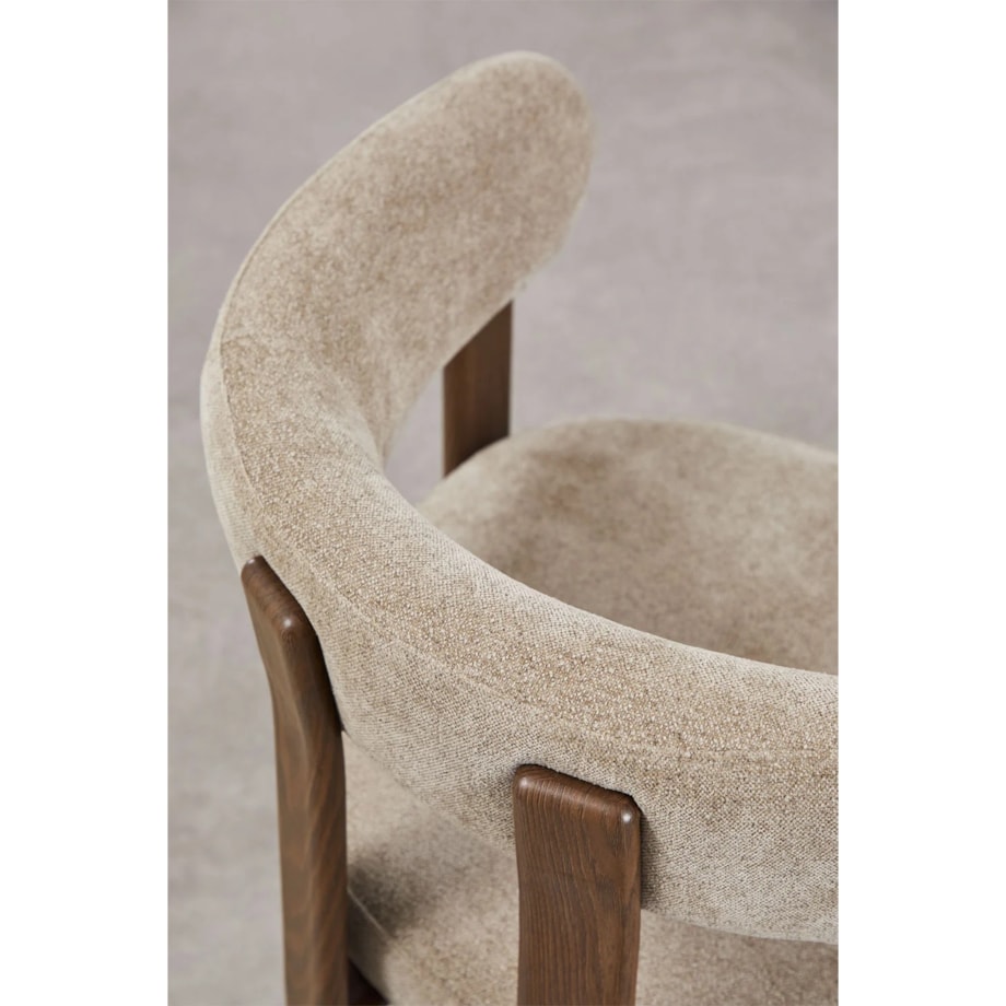 Krzesło z podłokietnikami tapicerowane Jolie, kawa z mlekiem