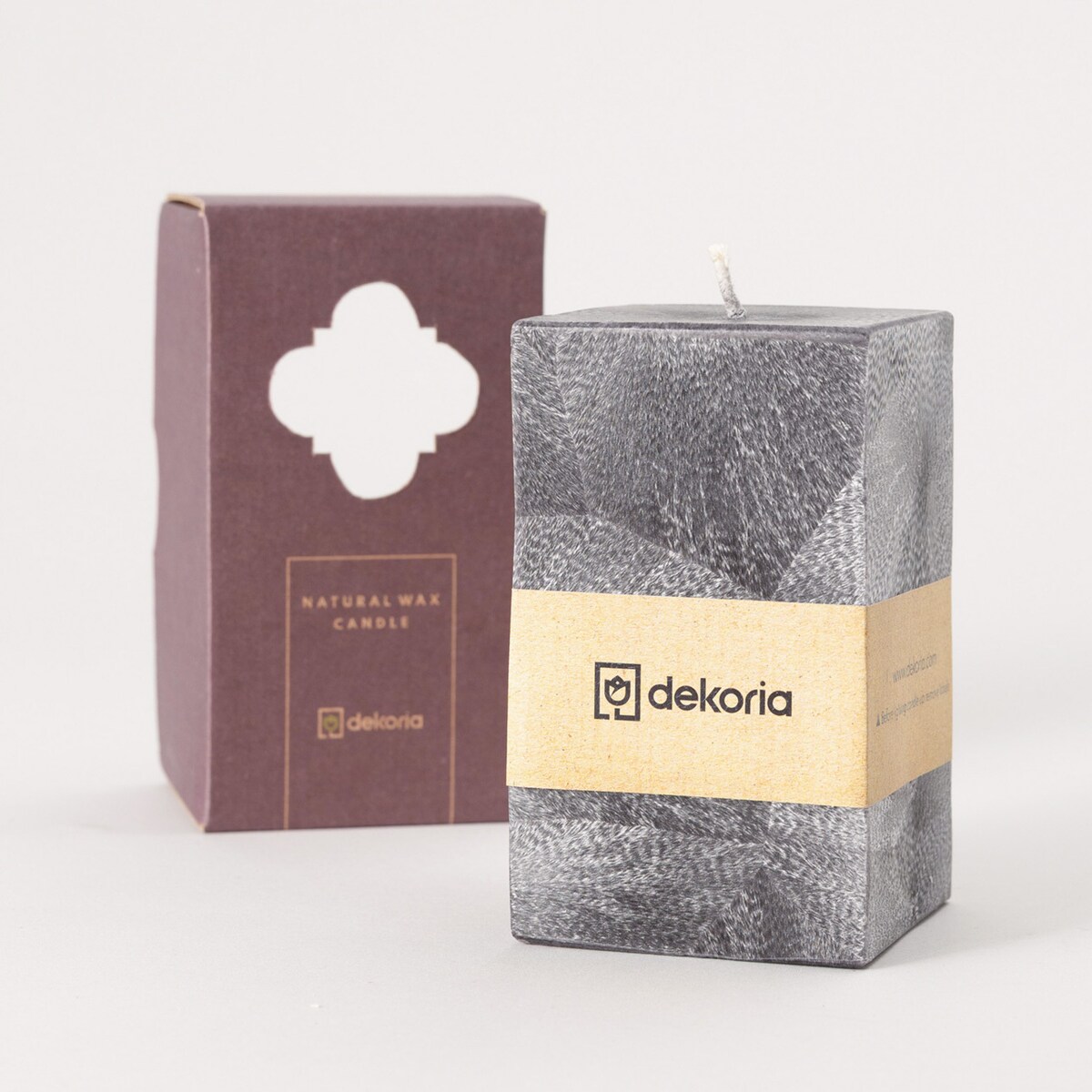 Świeca zapachowa palmowa kostka Black, 7,5x7,5x13 cm