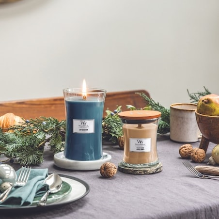 WoodWick świeca średnia GILDED SANDS