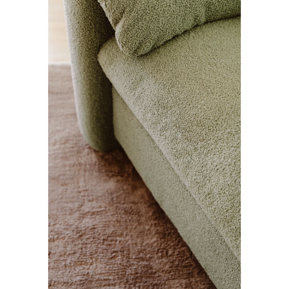 Fotel wypoczynkowy bouclé szałwiowo zielony Serra