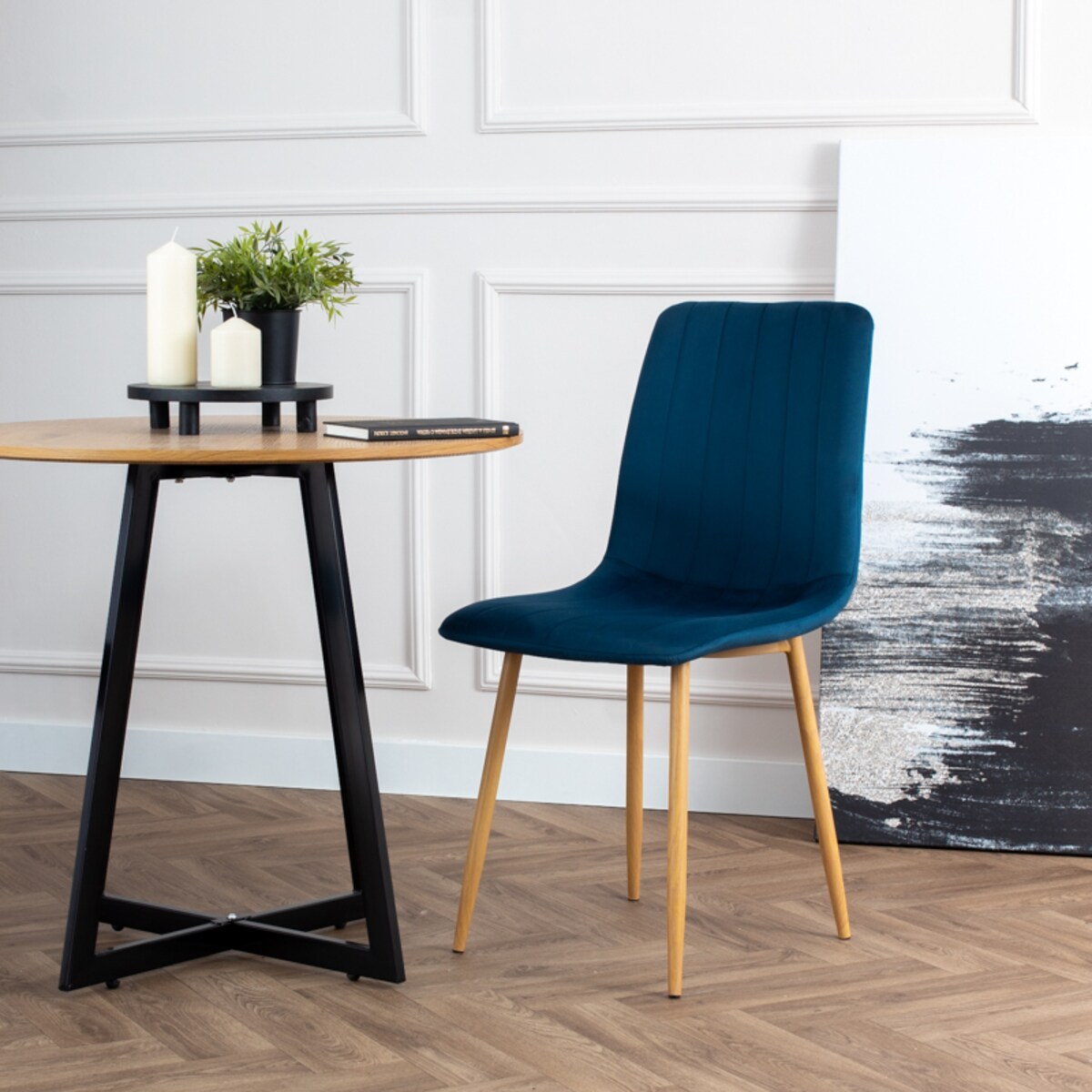 Krzesło tapicerowane do salonu jadalni welurowe pikowane granatowe