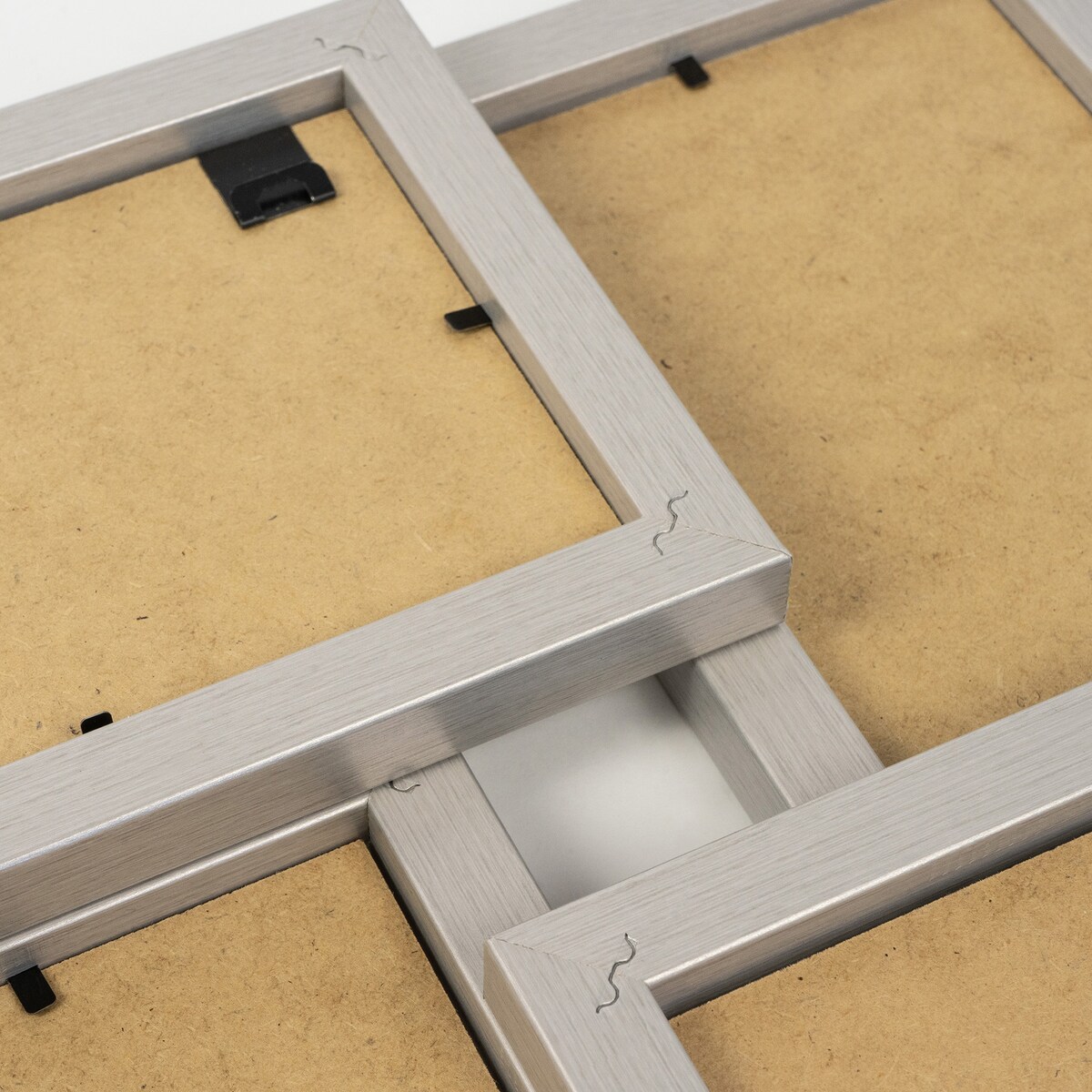 Multirama ramka na zdjęcia. Srebrna multirama na cztery zdjęcia 10x15 cm Ramka na zdjęcia 4 w 1 MULTI HEN S FRAMAI