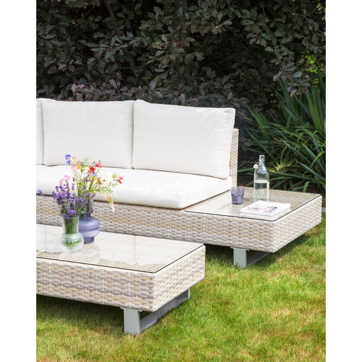 Narożnik ogrodowy ze stolikiem dla 5 osób LANCIANO Prawostronny Technorattan Złamana biel
