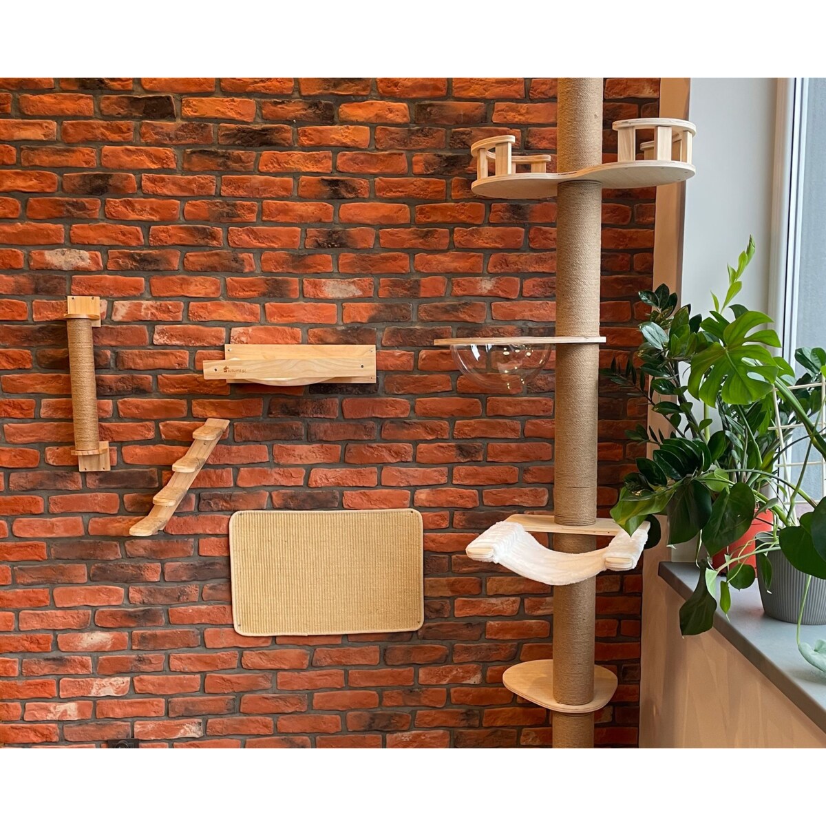 DRAPAK ŚCIENNY DLA KOTÓW 332526