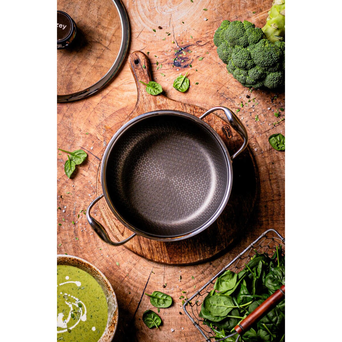 Profesjonalny garnek Mitsu 2,8 L 20 cm z pokrywką Plaster miodu Na indukcje Na gaz Nierdzewny