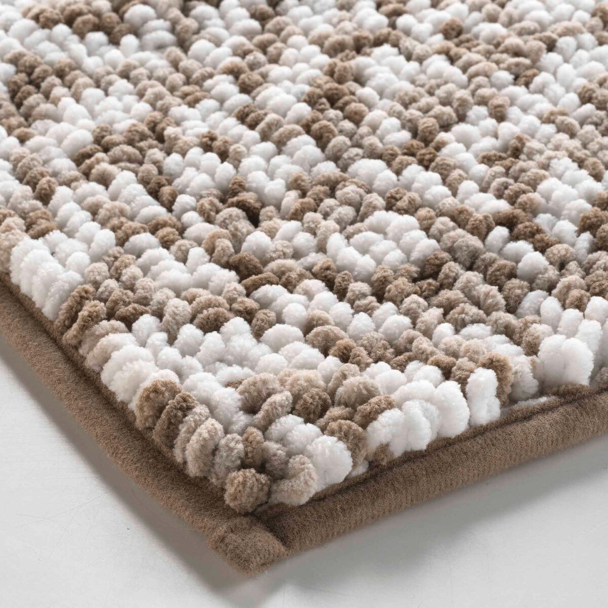 Dywanik łazienkowy z mikrofibry FRIZA, 45 x 75 cm