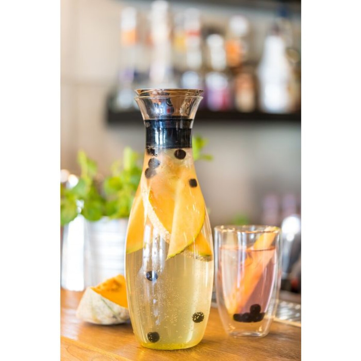 Karafka Drip-Free 1300 ml Amo