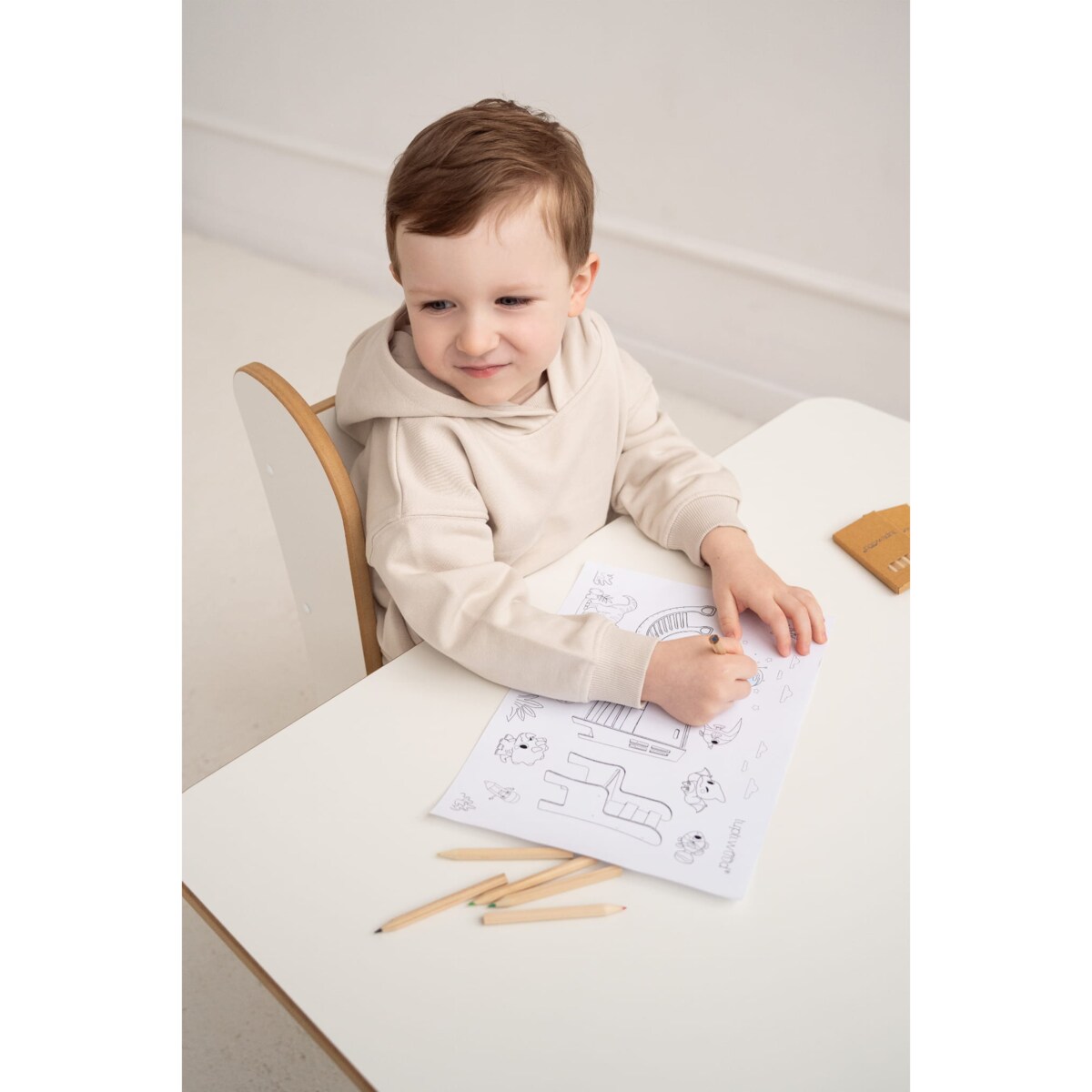 Stolik + krzesełko z imieniem