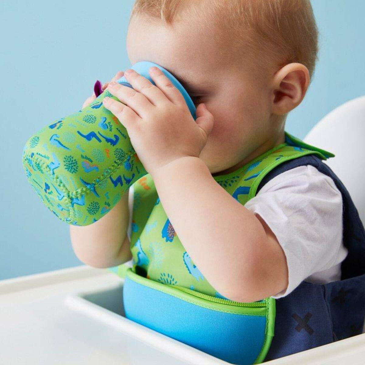 Kubek treningowy do nauki picia dla dziecka 12m+ borówkowy 240 ml b.box