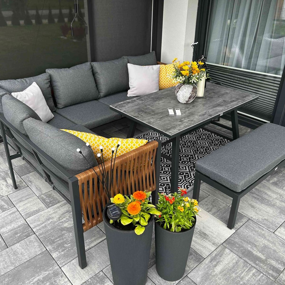 Zestaw Mebli Ogrodowych Jadalnianych TEXAS Narożny dla 6 Osób Sofa Stół Ławka SZARY