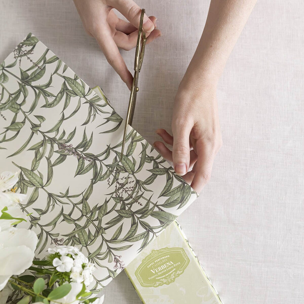 Ozdobny papier zapachowy Castelbel werbena