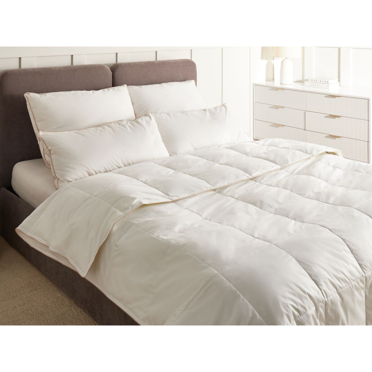 Kołdra ciepła EIGER Kacze pióra i puch 150 x 200 cm