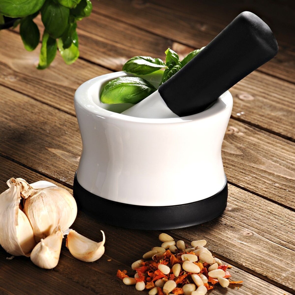 Solidny moździerz z tłuczkiem z porcelany, KESPER