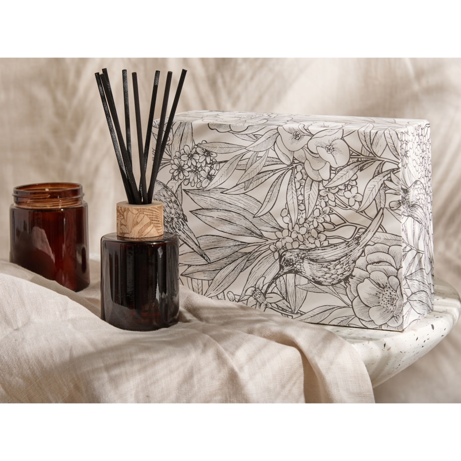 Zestaw zapachowy świeca sojowa i dyfuzor z patyczkami złoty bursztyn DARK ELEGANCE