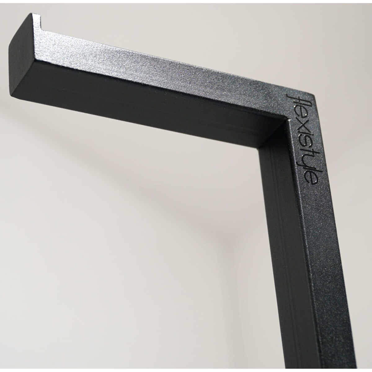 Stojak na papier toaletowy LOFT czarny