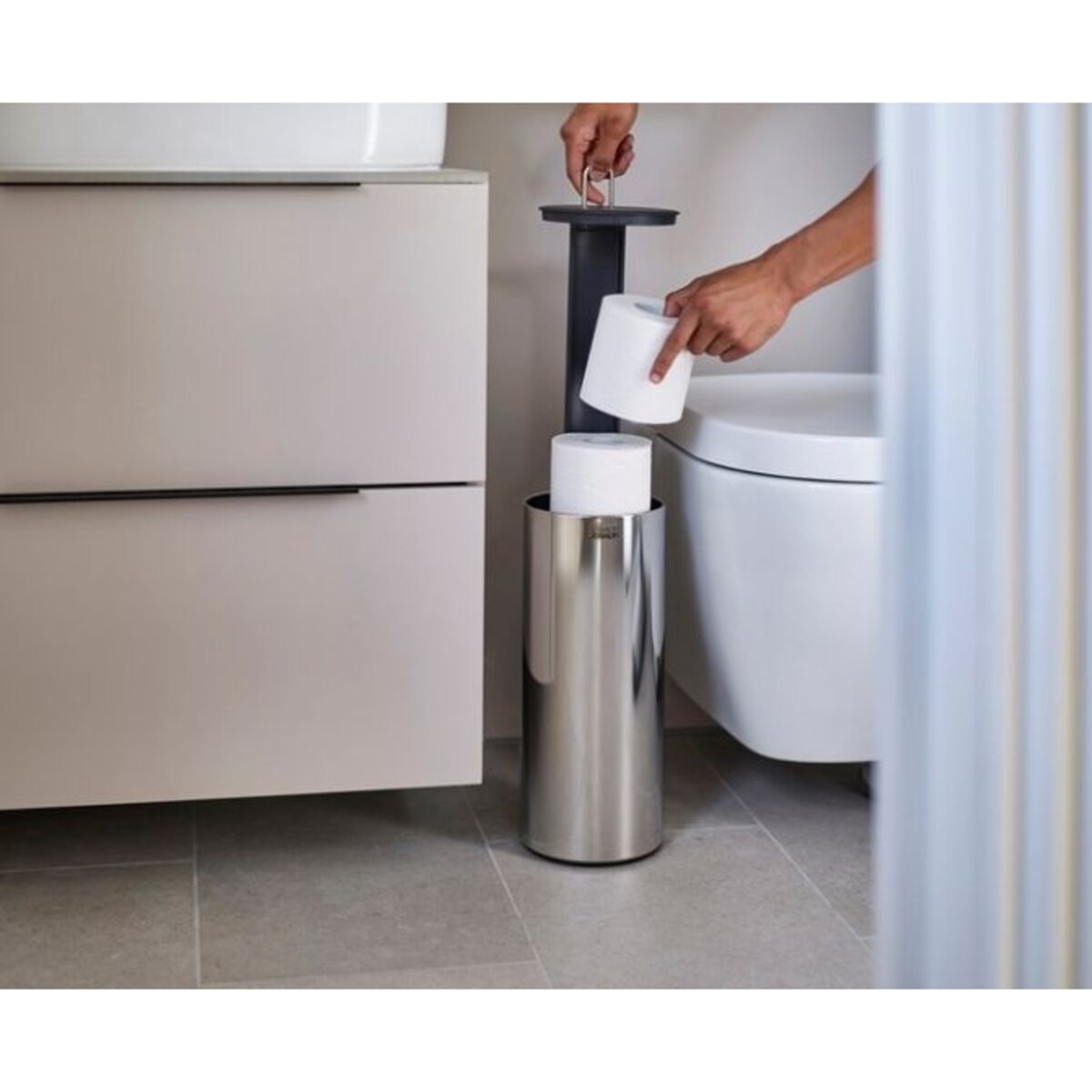 Pojemnik na papier toaletowy (stalowy) EasyStore Joseph Joseph