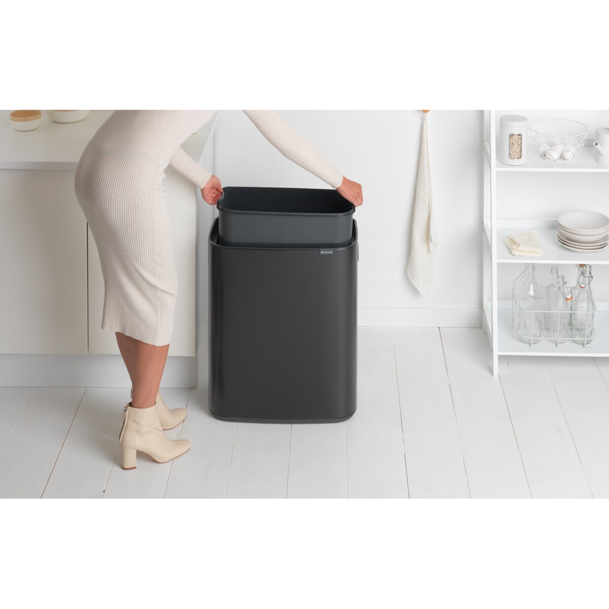 Kosz na śmieci Touch Bin BO 60l czarny mat 223020