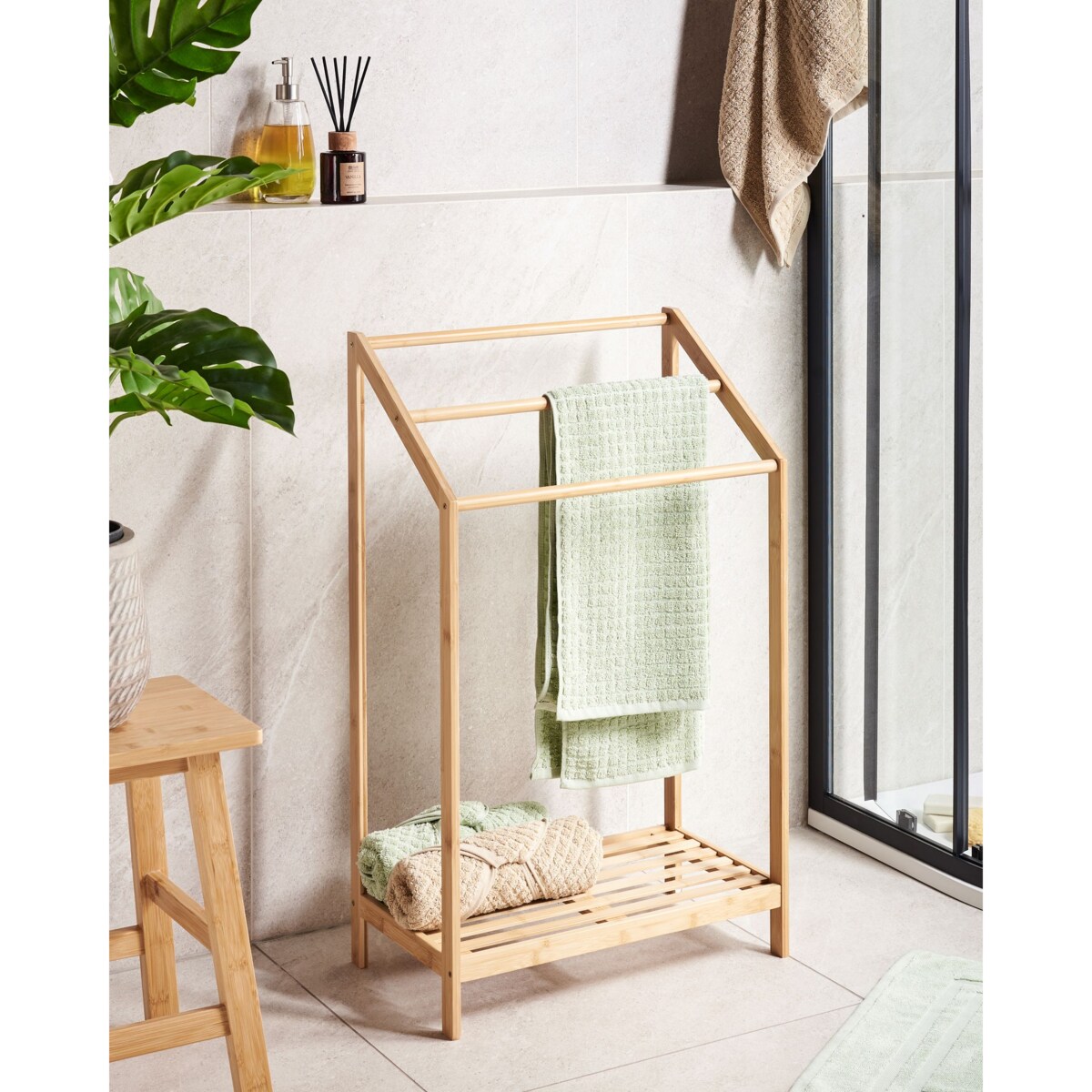 Stojak na ręczniki z półką YUNGAS Drewno bambusowe Jasnobrązowy