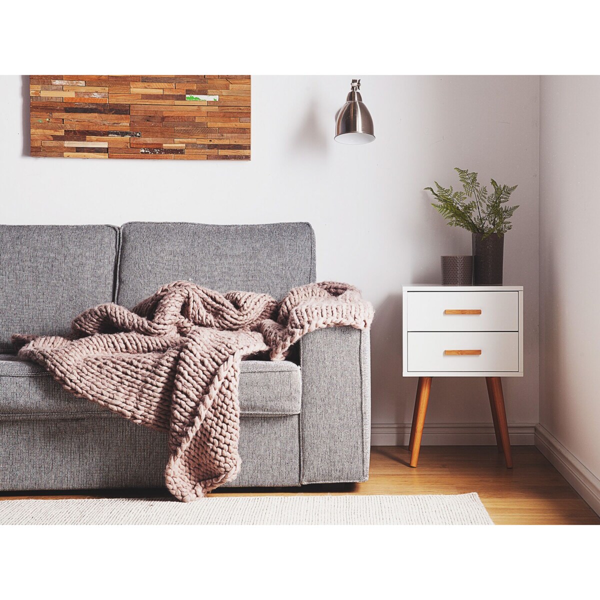 Stolik pomocniczy biały ALABAMA