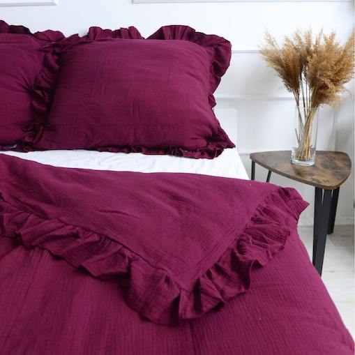 Pościel Muślinowa Z Falbanką Komplet Zestaw Do Sypialni Bordowa 200X200 Cm + 2 Poduszki 70X80 Cm