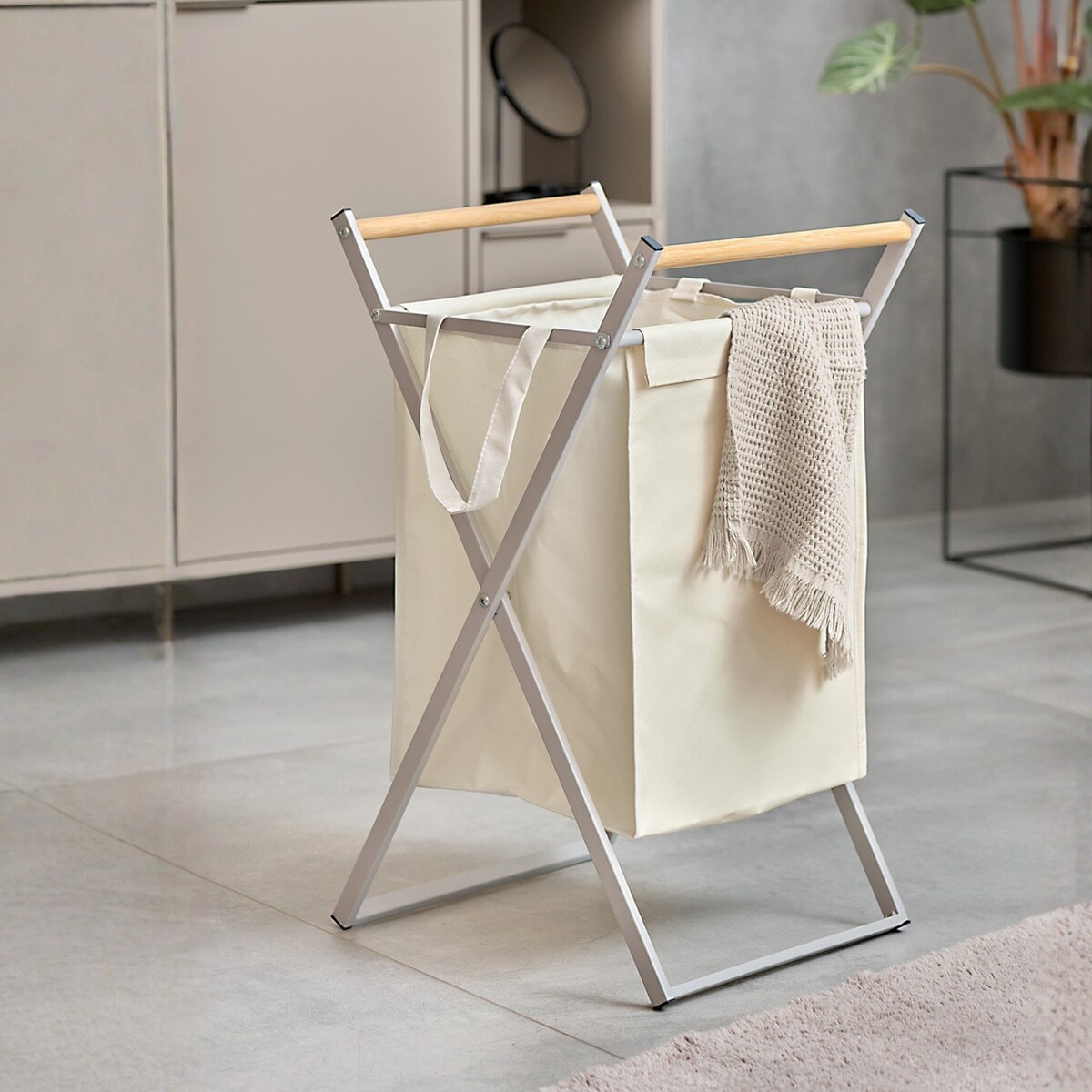 Kosz na pranie składany 67x40x36,5 cm PIEGARE beżowy