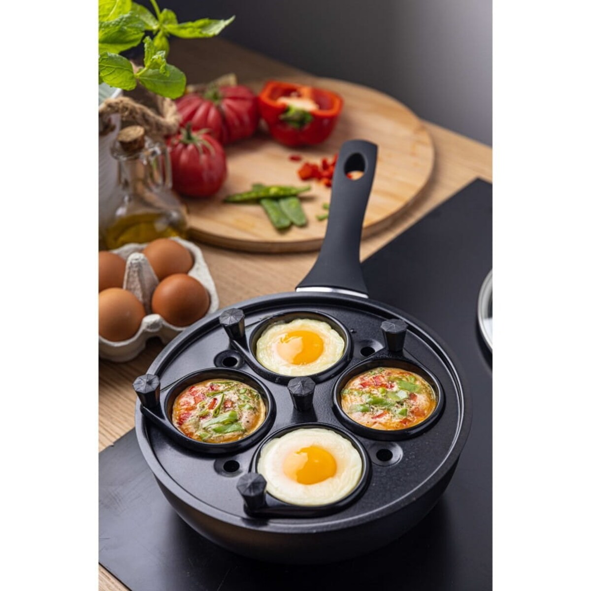 Patelnia Z powłoką marmurową z wkładem do jajek 20cm KINGHOFF