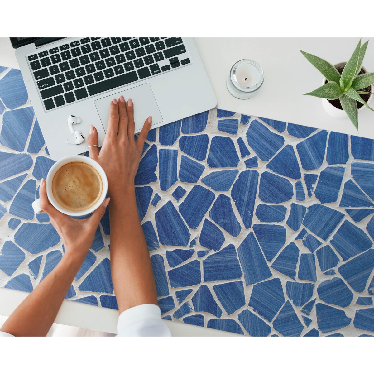 Niebieska mata na biurko Mozaika z fragmentów, 120x60 cm