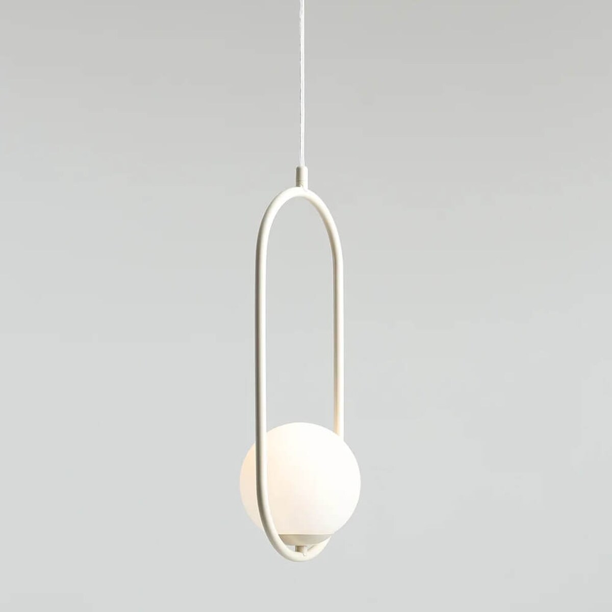 Lampa wisząca kulista Riva 1086G9 Aldex metalowa kremowa biała