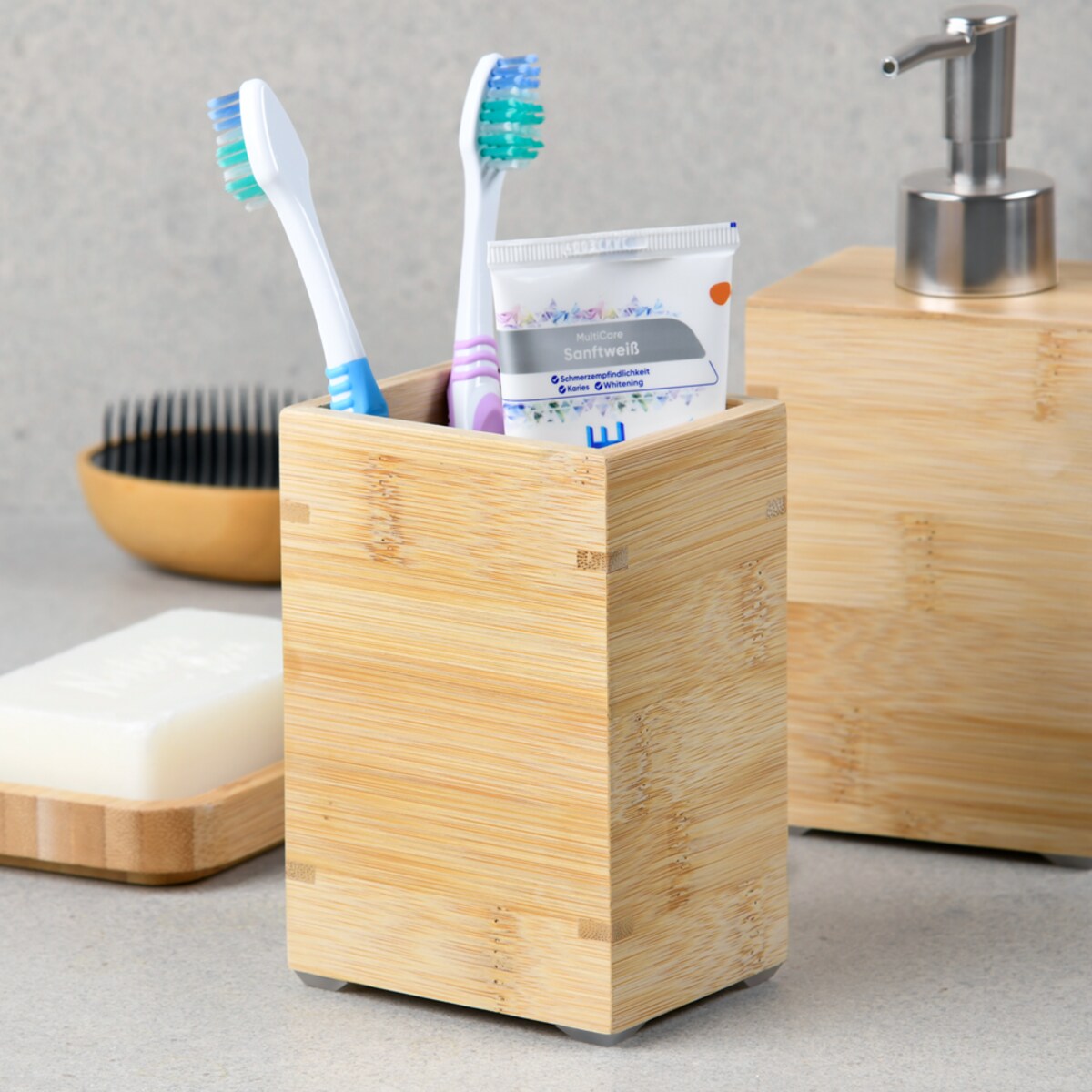Bambusowy kubek na szczotki, 8 x 6 x 12 cm