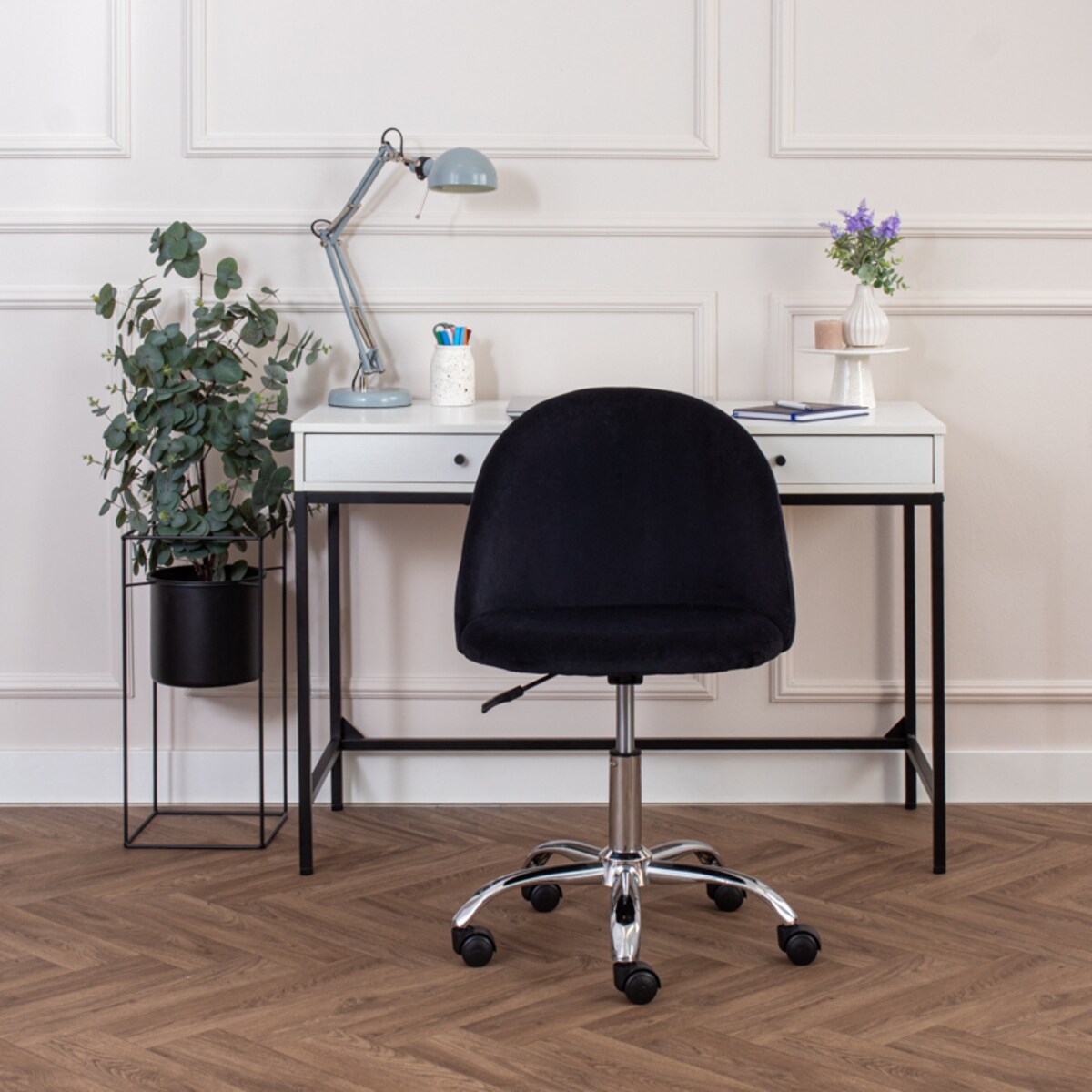 Fotel biurowy obrotowy welurowy nowoczesny czarny