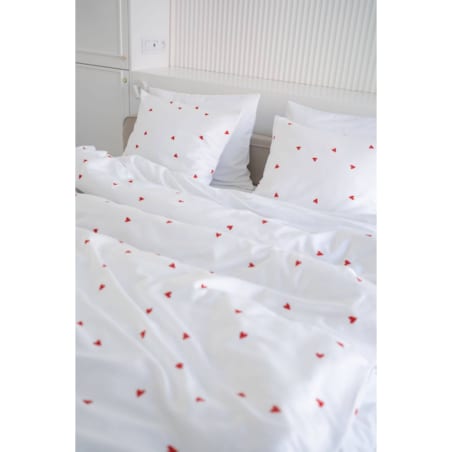 Pościel Serduszka 220 x 200 cm + 50 x 70 cm (2 szt)