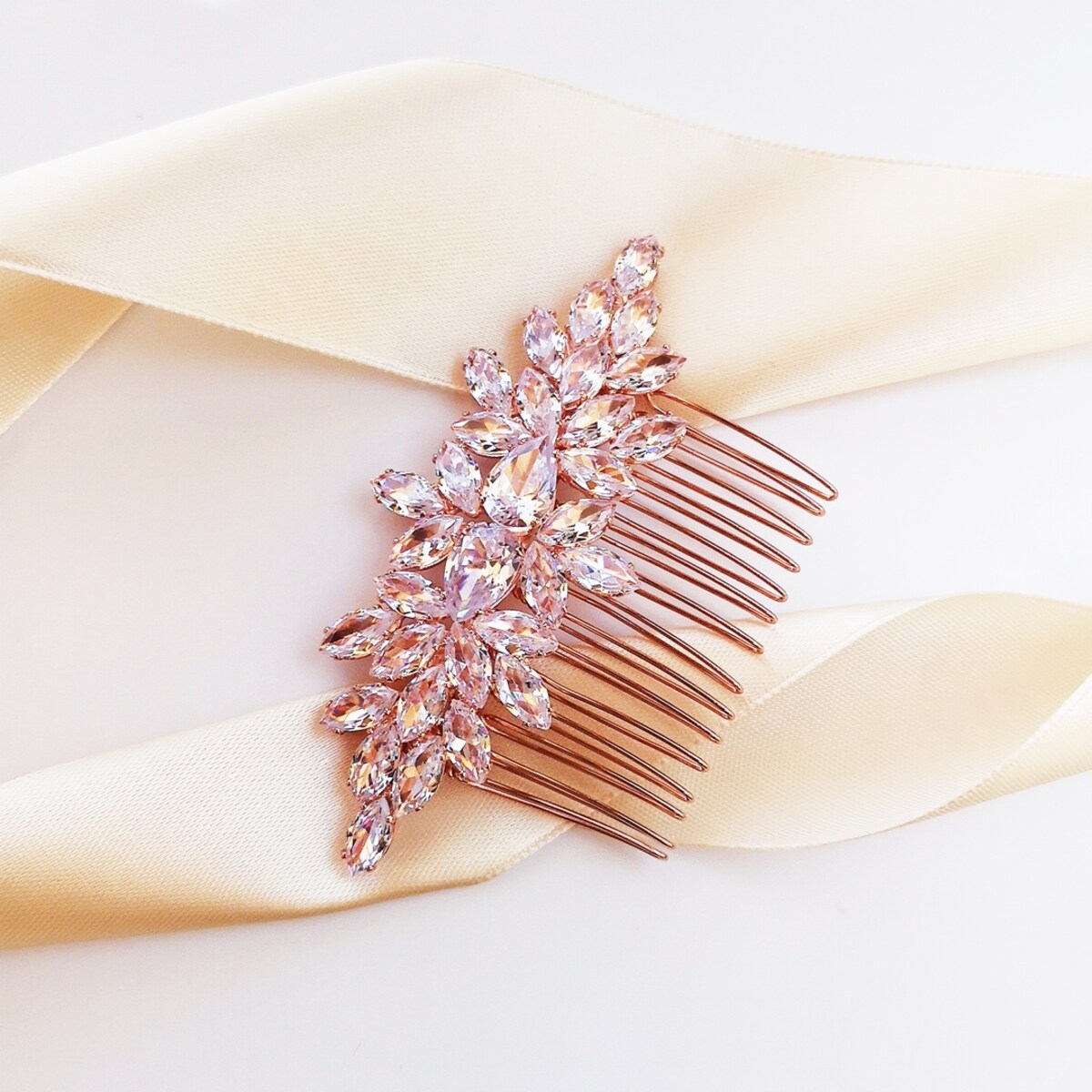 Grzebyk ślubny rose gold ozdobny do fryzury